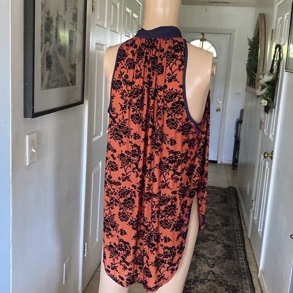 Free People top - Picture 5 of 8